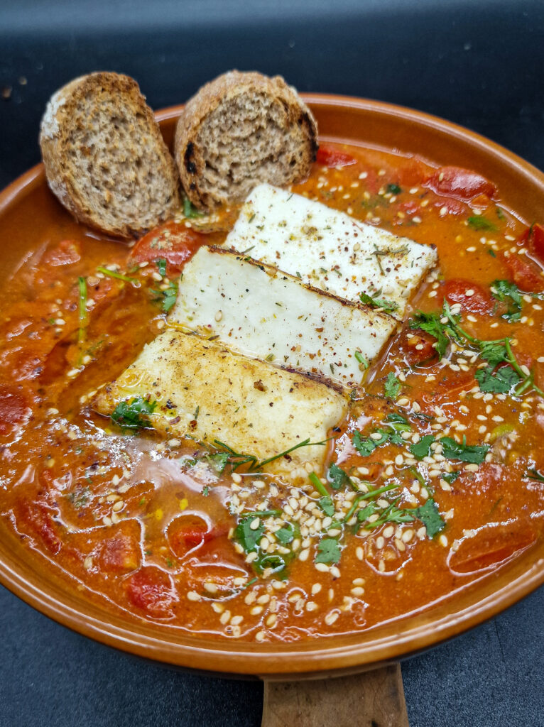 Halloumi e salsa al pomodoro