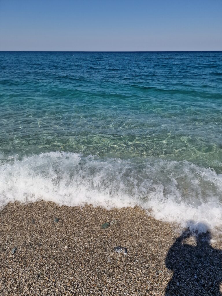 spiagge del pelion orientale: papa nero