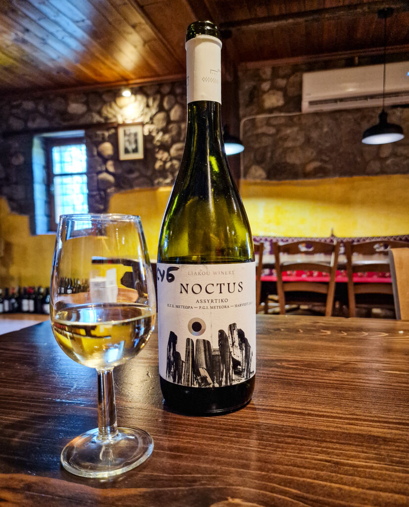 vitigni greci assyrtiko