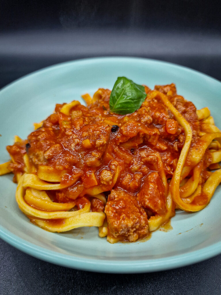 Tagliatelle al ragù di cotechino
