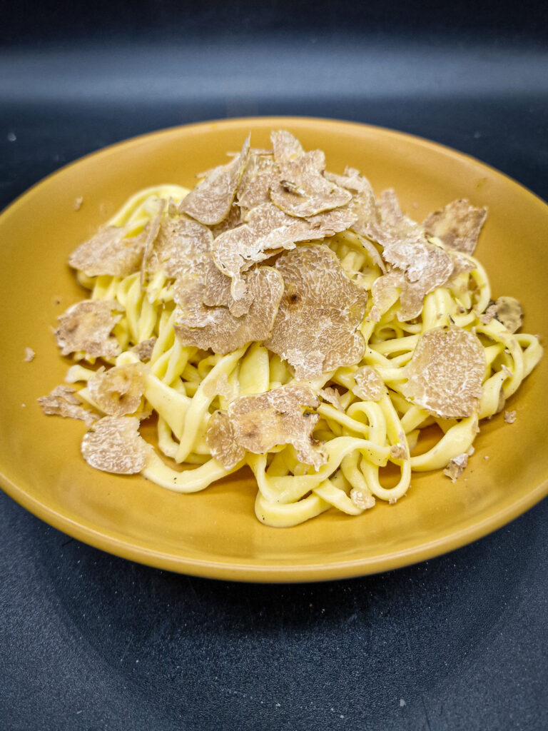 Tagliatelle al tartufo