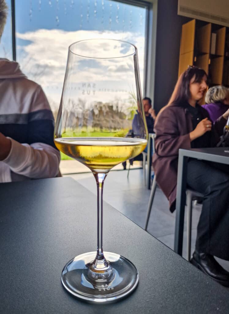 Cantina Santus_Saten