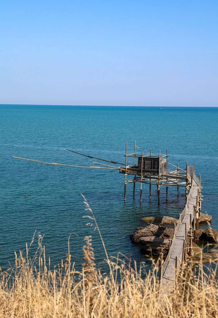 costa dei trabocchi - punta aderci