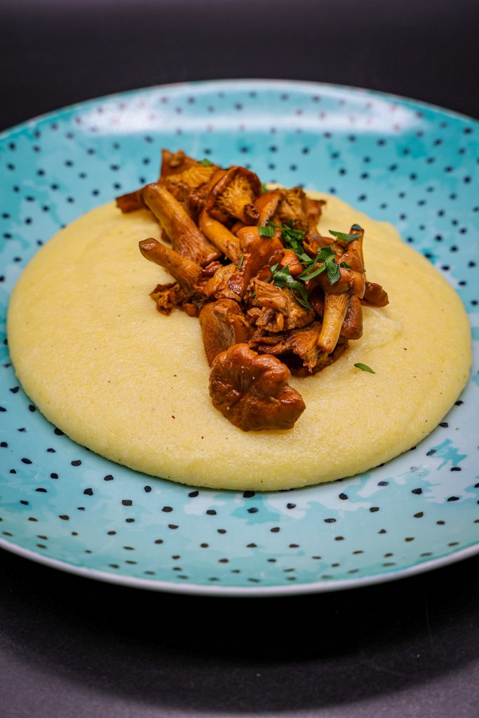 Polenta con i finferli